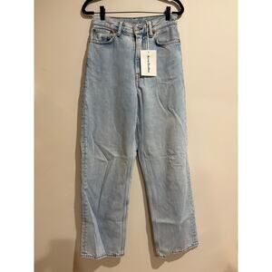 NWT Acne Studios High Waisted Light Wash Denim Straight Leg Jeans Womens Size 32